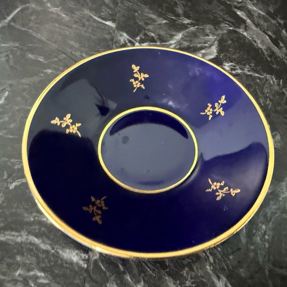 LIMOGES Porcelain Teacups and Saucers (Set of 2) - Picture 8 of 16